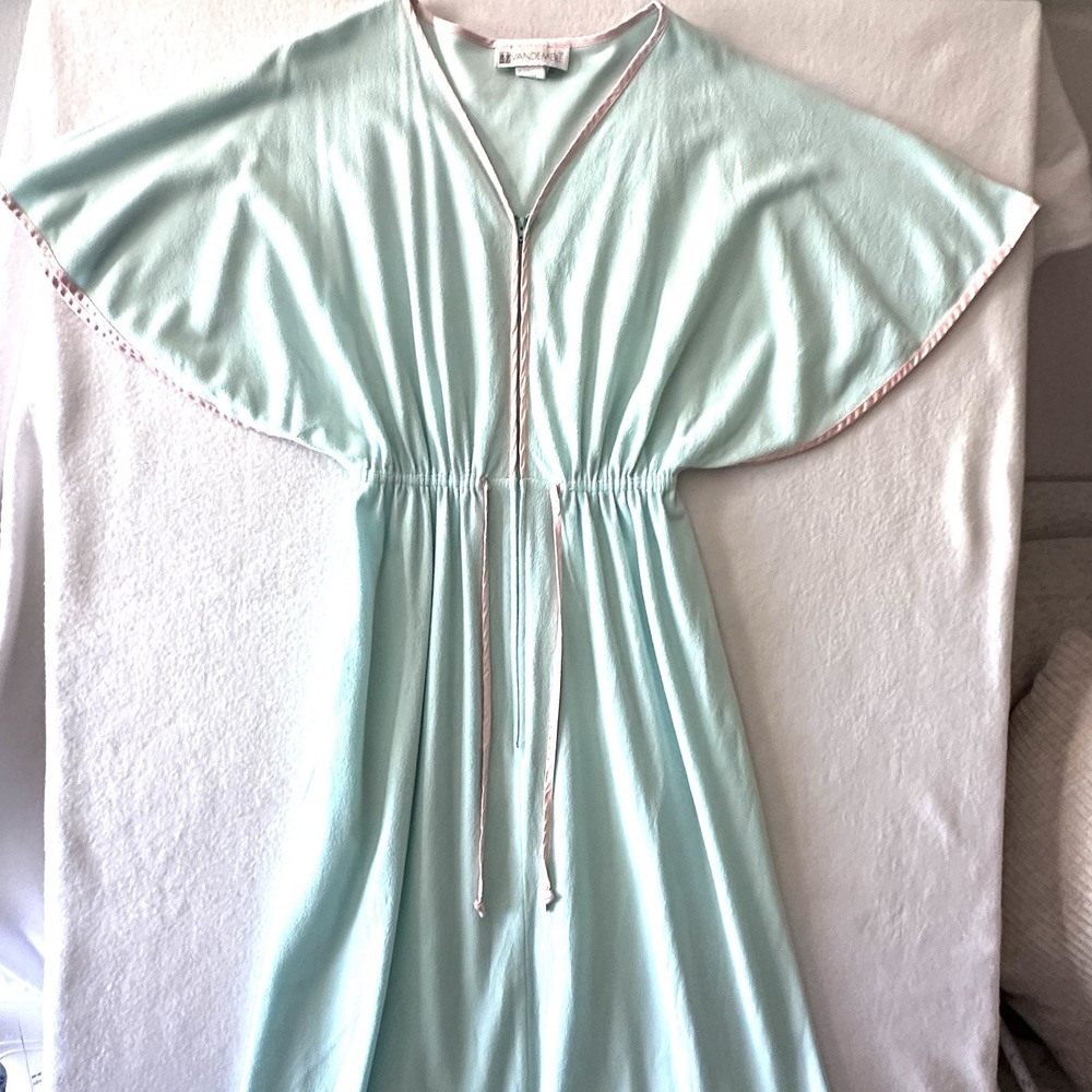 Vintage Vandemere Robe S Small Mint Pink Velour Fleece Housecoat Maxi Kaftan 70s